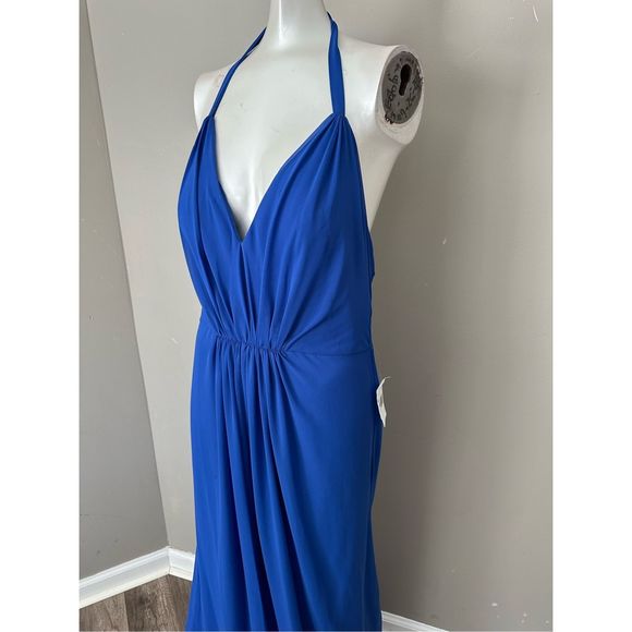 Vera Wang Bride Elodie Trailing Hem Gown - Picture 9 of 13